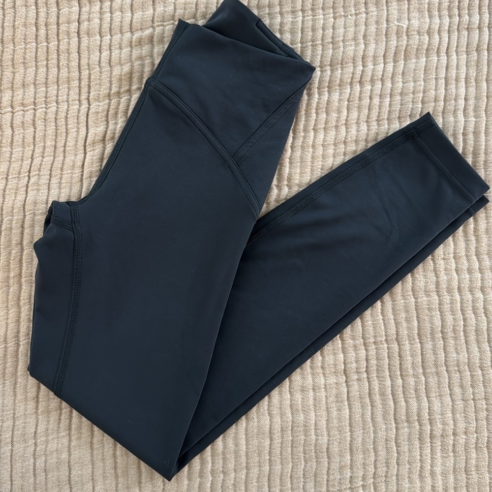 Lulu Lemon Black InStill High-Rise Tight 25”